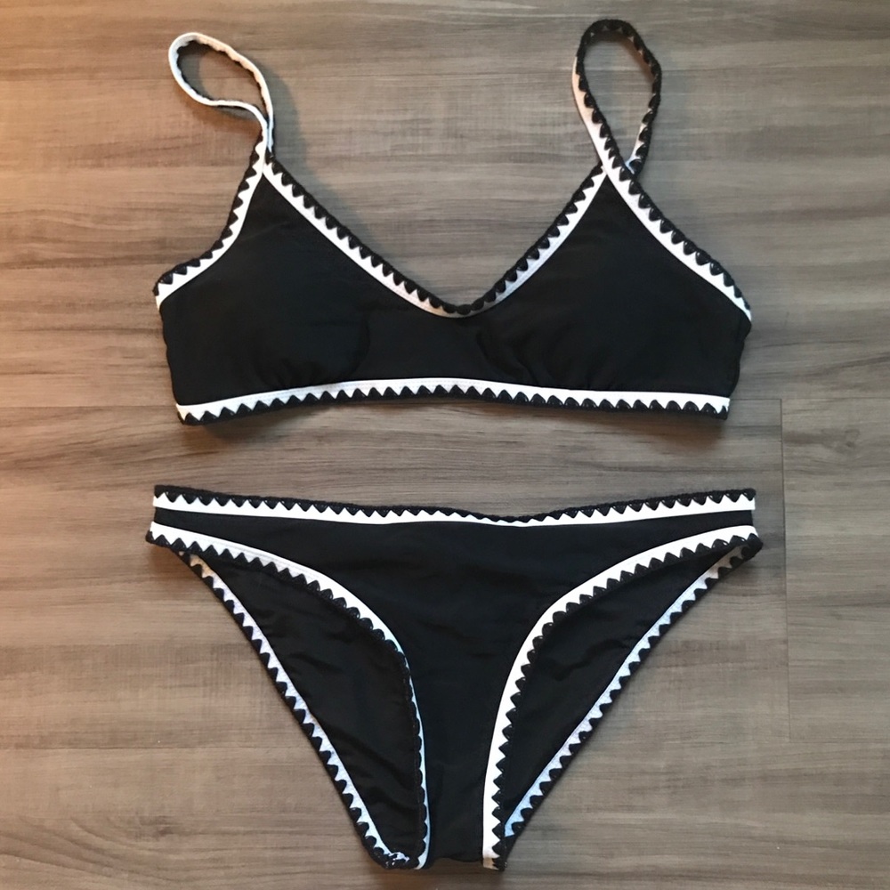 Black and white bikini